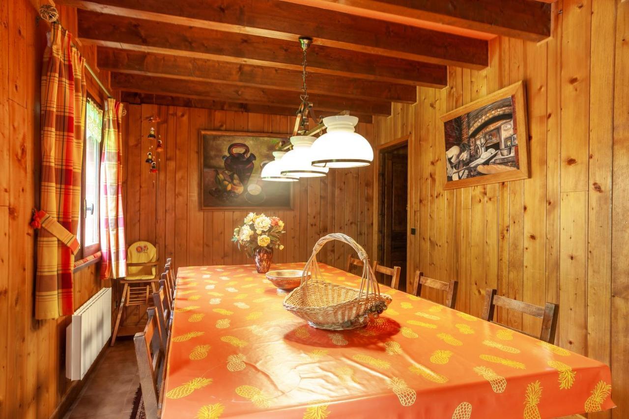 Grand Appartement Proche Gd Bornand Glieres-Val-de-Borne Exterior photo